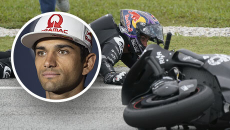 Старт-кошмар для нового чемпа MotoGP: крэш до переломов на первых же кругах года