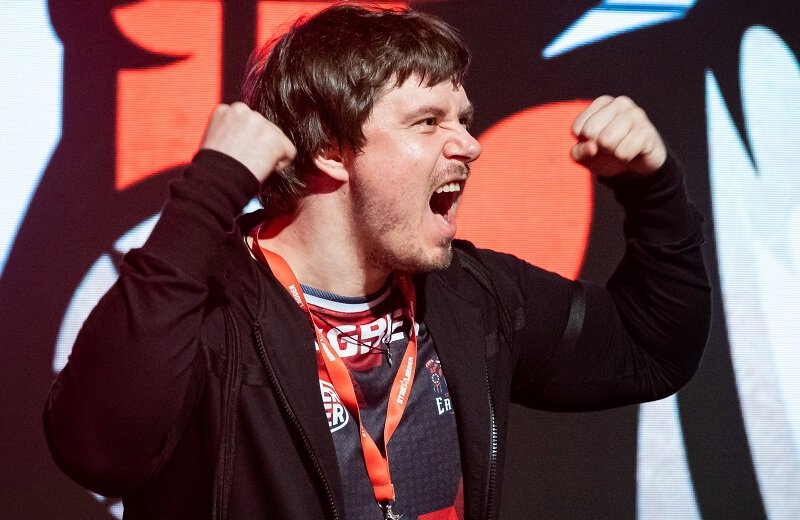 Николай «Hunden» Петерсен, Astralis, ESIC, Faze Clan, Вячеслав «Innersh1ne» Бритвин, Александр «Zoner» Богатырев