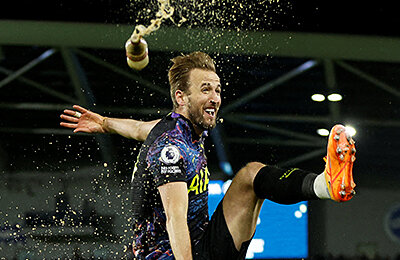 Этьен Капу, Лука Дончич, фото, Харри Кейн, Таджон Бьюкенен, Карим Бензема, Марко Верратти, Джа Морэнт, Вильярреал, Михаэль Раффль, Виктор Осимхен, Париж - Ницца, Рауль Хименес, Джамель Бельмади, Габриэла Пападакис, болельщики, Камп Ноу, Мэйсон Маунт, Серхио Перес, Диогу Жота, Гийом Сизерон, Адрианна Сулек, Нор Видтс, Марина Бех-Романчук