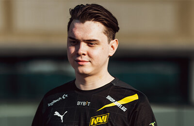 Денис «Electronic» Шарипов, Питер «dupreeh» Расмуссен, Абай «HObbit» Хасенов, Эмиль «Magisk» Рейф, Николай «Device» Ридтц