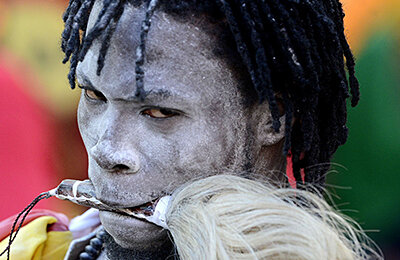 Кубок Африки, Сборная Зимбабве по футболу, Винфрид Шефер, Сборная Сенегала по футболу, Сборная Нигерии по футболу, сборная Кот-д′Ивуара по футболу, сборная Алжира по футболу