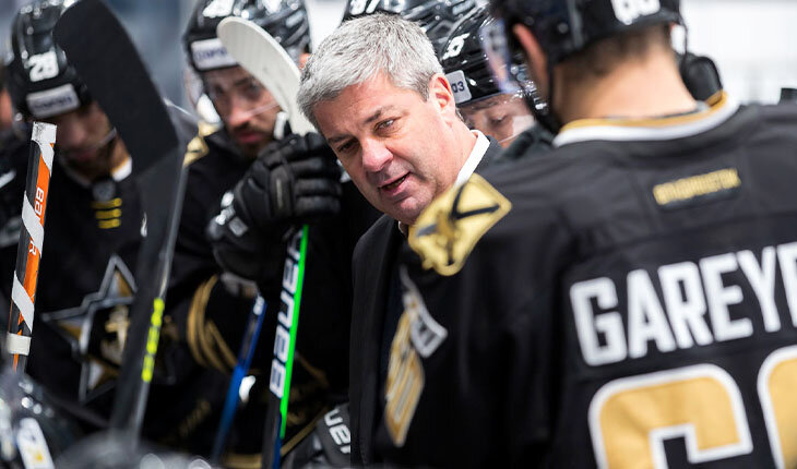 Тренер, который вывел «Адмирал» в лидеры КХЛ: очень строгий, со сложным характером, долго пробивался с низов