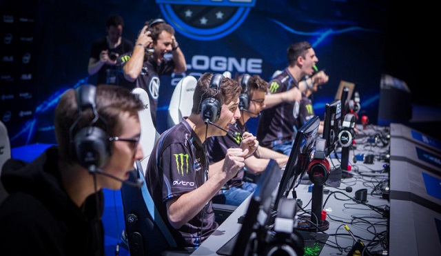 DreamHack, Team Envy, NAVI, Virtus.pro, Dignitas, TSM, G2 Esports, Fnatic, Ninjas in Pyjamas