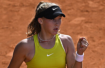 Мирра Андреева, статистика, WTA, Моника Селеш, Дженнифер Каприати, Мария Шарапова, Джессика Пегула, Штеффи Граф, Крис Эверт, Мартина Хингис, Арина Соболенко, Ига Швентек, Наоми Осака, Трэйси Остин, Серена Уильямс, Онс Жабер, Каролин Гарсия, Анна Курникова