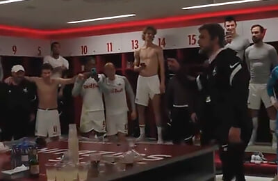 Лига чемпионов УЕФА, Ноа Окафор, Ред Булл Зальцбург, Севилья, контент