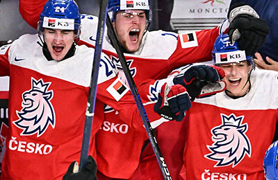 молодежный чемпионат мира по хоккею, Давид Иржичек, Томаш Суханек, молодежная сборная Чехии, молодежная сборная Швеции, Иржи Кулих