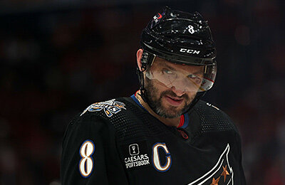 НХЛ, Вашингтон, Аризона, Александр Овечкин, Горди Хоу, Дмитрий Орлов, Питер Лавиолетт