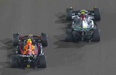 Макс Ферстаппен, Мерседес, видео, Серхио Перес, Формула-1, Ред Булл, Гран-при Абу-Даби, Льюис Хэмилтон