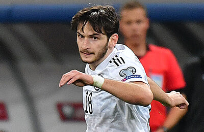 Леон Горетцка, Квалификация ЧМ, Энис Барди, Сборная Португалии по футболу, сборная Армении по футболу, Сборная Грузии по футболу, Хвича Кварацхелия, Сборная Германии по футболу, Сборная Словакии по футболу, Сборная Словении по футболу, Миха Мевля