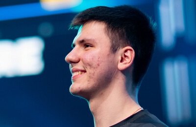 Александр «S1mple» Костылев, Дэн «apEX» Мадэсклер, Team Vitality, Валерий «B1t» Ваховский, Денис «Electronic» Шарипов, Винсен «Happy» Шопенгауэр, Матье «ZywOo» Эрбо, NAVI, Седрик «RpK» Гойпуэ