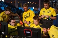 DreamHack, Денис «seized» Костин, Ладислав «GuardiaN» Ковач, Даниил «Zeus» Тесленко, Мейджоры, Dignitas, DreamHack Winter, Иоанн «Edward» Сухарев, Сергей «Starix» Ищук, Шутеры, NAVI, PGL Major Stockholm 2021, Counter-Strike: Global Offensive