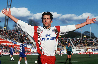 Д2 Германия, Хасан Салихамиджич, сборная Боснии и Герцеговины по футболу, Бавария, Гамбург, бундеслига Германия, Вележ, высшая лига Босния и Герцеговина