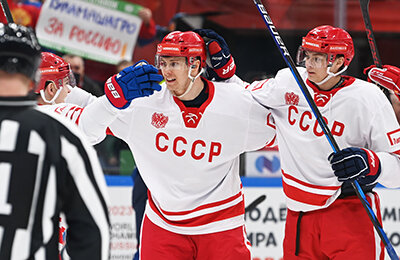 Алексей Жамнов, Сборная России по хоккею с шайбой, Кубок Первого канала, Виктор Шувалов, сборная СССР, игровая форма, олимпийский хоккейный турнир, Евротур