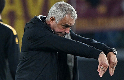 серия А Италия, Ирвинг Лосано, Наполи, Рома, Жозе Моуринью