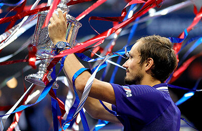 Анна Щербакова, Мария Ласицкене, София Позднякова, Виталина Бацарашкина, Даниил Медведев, Александр Овечкин, Александр Большунов, Евгений Рылов, Петр Ян, Андрей Василевский, Анастасия Павлюченкова, Ангелина Мельникова, Артур Далалоян, Никита Нагорный, Александр Селихов