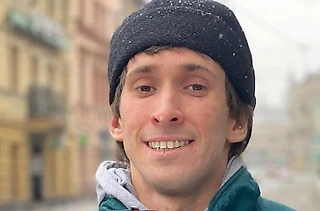 Я снова кайфую от B8. И срываю голос от Денди на Пудже и ВД