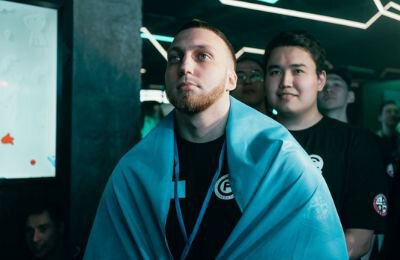 Владислав «DkFogas» Фролов, Никита «Nicky’Cool» Остахов, Максим «re1bl» Афанасьев, Арман «Malady» Оразбаев, Владислав «Antares» Кертман