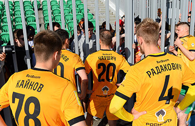 Арсенал Тула, премьер-лига Россия, Уфа, Первая лига, Гамид Агаларов, Миодраг Божович