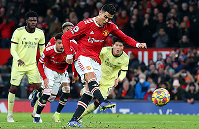 премьер-лига Англия, Стивен Джеррард, Челси, судьи, Манчестер Сити, Мохамед Салах, Антонио Рюдигер, Вулверхэмптон, Астон Вилла, Лидс, Манчестер Юнайтед, Ливерпуль, Марсело Бьелса, Криштиану Роналду