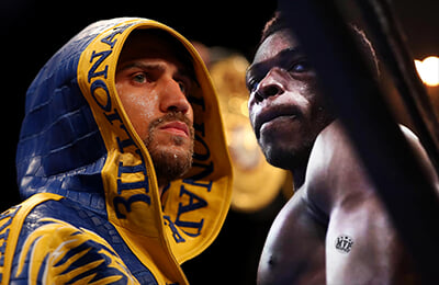 Ричард Комми, Василий Ломаченко, Теофимо Лопес, бокс, легкий вес, Ломаченко - Комми