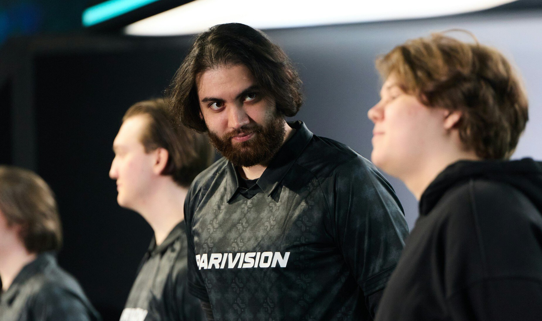 PARIVISION почти в одно время отправила Falcons домой – и в CS, и в Доте!