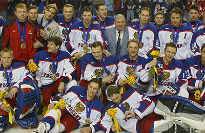 фото, Алексей Ковалев, Владимир Малахов, Сергей Наумов, Сергей Гончар, Сборная России по хоккею с шайбой, Солт-Лейк-Сити-2002, Игорь Ларионов, Андрей Николишин, Сборная Латвии по хоккею, Сергей Федоров, Алексей Жамнов, олимпийский хоккейный турнир, Илья Ковальчук, Олимпиада-2022