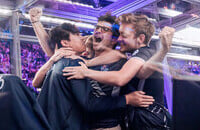 Себастьян «Ceb» Дебс, Йессе «JerAx» Вайникка, Топиас «Topson» Таавитсайнен, OG, Йохан «n0tail» Сундштайн, The International, Анатан «ana» Фам