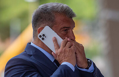 Роберт Левандовски, Френки де Йонг, деньги, Мартин Брэйтуэйт, Бернарду Силва, Барселона, Ла Лига, Жоан Лапорта