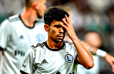 Артур Боруц, Руй Витория, Чеслав Михневич, Спартак, Легия, Марек Голембевски, Линдсе Роз, высшая лига Польша, Бартош Капустка, Артур Енджейчик, Лига Европы УЕФА