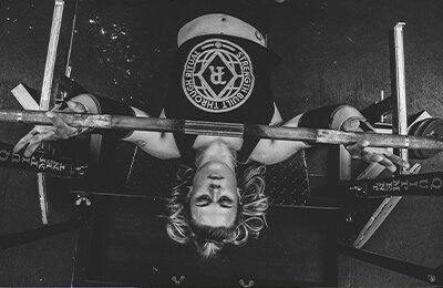 Тренировки, пауэрлифтинг, любительский спорт