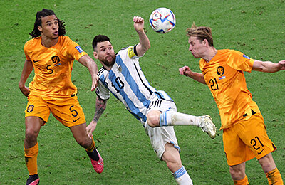 Ваут Вегорст, ЧМ-2022, Мартен де Рон, Сборная Нидерландов по футболу, Сборная Аргентины по футболу, Лионель Скалони, тактика, Натан Аке, Лионель Месси, Вирджил ван Дейк, Луи ван Гал, Френки де Йонг