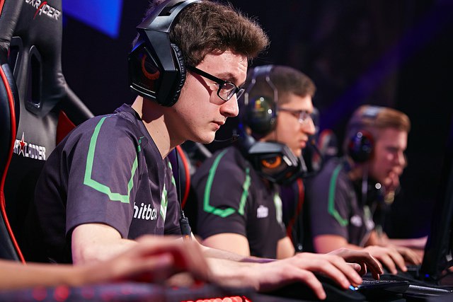 StarLadder i-League StarSeries Season 3, Vega Squadron, Virtus.pro, MVP Phoenix, OG, LGD, Alliance, NAVI, Vici Gaming