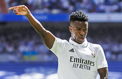 Пеле, Рафинья Диас, Винисиус Жуниор, Неймар, Ла Лига, происшествия, Лукас Пакета, Реал, Хавьер Агирре