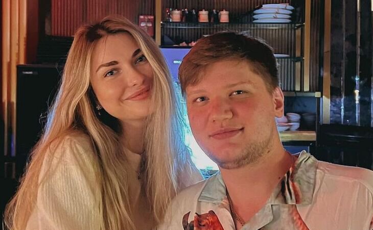 NAVI, Александр «S1mple» Костылев, Виктор «sdy» Оруджев, Евгений «Aunkere» Карьят, Кирилл «Boombl4» Михайлов