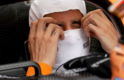 Мерседес, Оливье Панис, переходы, Формула-1, Жак Вильнев, возможные переходы, Макларен, Даниэль Риккардо