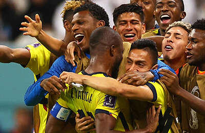 Сборная Катара по футболу, Вест Хэм, Эннер Валенсия, Сборная Эквадора по футболу, ЧМ-2022, Фенербахче