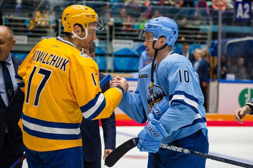 Символическая сборная КХЛ за 15 лет