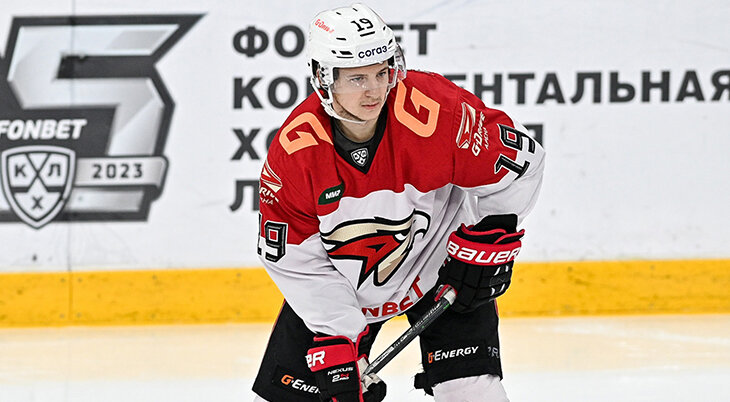 «Авангард» мощно начал 2023-й: вынес лидера Востока в гостях – 7:1. У Владимира Ткачева – хет-трик