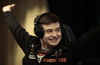 Team Faceless, Invictus Gaming, Роман «Ramzes666» Кушнарев, Wings, Team Liquid, Evil Geniuses, SG e-sports, iG Vitality, VGJ.Thunder, Ли «iceice» Пэн, Chaos, Йессе «JerAx» Вайникка, The Kiev Major, Newbee, Virtus.pro, OG