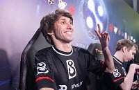 B8, NAVI, WeSave! Charity Play, Гайды, Блоги