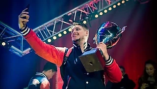 Тест для олдов: сможете вспомнить, кто выступал в CS и за Virtus.pro, и за Gambit?