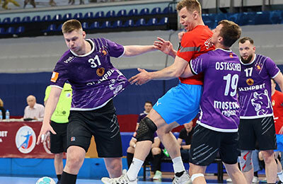 чемпионат России, Чеховские медведи, Владимир Максимов