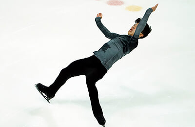 Кевин Аймоз, сборная США, Нэтан Чен, мужское катание, Евгения Медведева, Адам Сяо Хим Фа, Гран-при США, Шома Уно, сборная Франции, сборная России, Винсент Чжоу, Артур Даниелян, сборная Японии, Гран-при