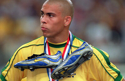 Puma, ЧМ-2006, Роналдо, Ривалдо, Зинедин Зидан, Nike, Ромарио, Дэвид Бекхэм, Диего Марадона, стиль, adidas, Йохан Кройфф, Лионель Месси, ЧМ-2022, Сборная Германии по футболу, Сборная Англии по футболу, Сборная Бразилии по футболу, Сборная Франции по футболу, Сборная Аргентины по футболу, Пеле