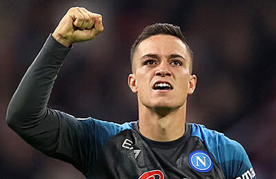 Наполи, Аякс, Лига чемпионов УЕФА, серия А Италия, Лучано Спаллетти, Джакомо Распадори, Хвича Кварацхелия