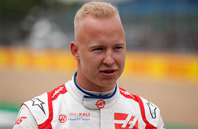 Альпин, Астон Мартин, Макларен, Макс Ферстаппен, Альфа Таури, Кими Райкконен, Антонио Джовинацци, Льюис Хэмилтон, Мерседес, Формула-1, Валттери Боттас, рейтинги, Гран-при Великобритании, Серхио Перес, Фернандо Алонсо, Феррари, Джордж Расселл, Пьер Гасли, Себастьян Феттель, Шарль Леклер, Юки Цунода, Никита Мазепин, Карлос Сайнс, Мик Шумахер, Заубер, Хаас, Ред Булл, Ланс Стролл, Эстебан Окон, Уильямс, Николас Латифи, Ландо Норрис, Даниэль Риккардо