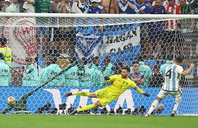 Сборная Франции по футболу, Пауло Дибала, Андрес Монтиель, Лионель Месси, Эмилиано Мартинес, Килиан Мбаппе, Леандро Паредес, Орельен Тчуамени, Сборная Аргентины по футболу, ЧМ-2022, Рандаль Коло-Муани