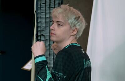 Aurora выиграла второй турнир подряд!