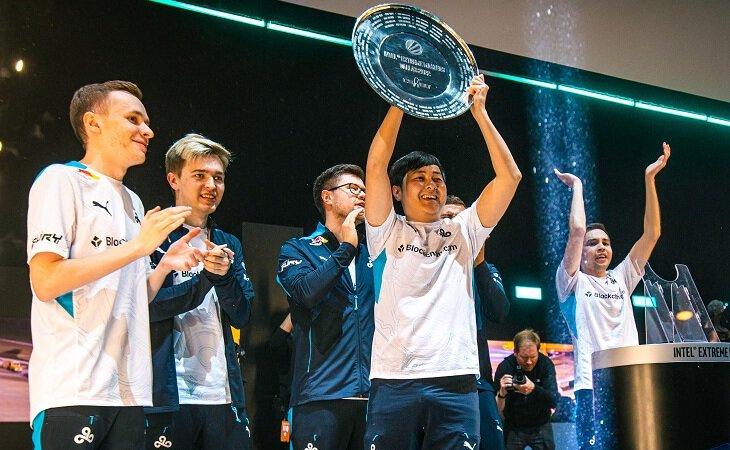 Cloud9, NAVI, IEM Dallas, Дмитрий «Sh1ro» Соколов, Faze Clan, Робин «ropz» Коль, Владислав «nafany» Горшков