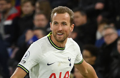 Мохамед Салах, Лестер, Брайтон, Фулхэм, Вулверхэмптон, Астон Вилла, Эвертон, Брентфорд, Тьерри Анри, Вест Хэм, Кристал Пэлас, Саутгемптон, Арсенал, Алан Ширер, Челси, Ливерпуль, премьер-лига Англия, Тоттенхэм, Манчестер Юнайтед, Манчестер Сити, Харри Кейн, рекорды, Лидс, Уэйн Руни, Ньюкасл, Ноттингем Форест, Серхио Агуэро, Борнмут, Короткий Спортс